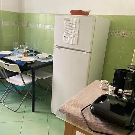 Very Cozy 2br,near Centrum 公寓 *